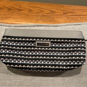 Jim Thompson Thai Silk zippered pouch. Elephant print. Black/gray. NWOT.